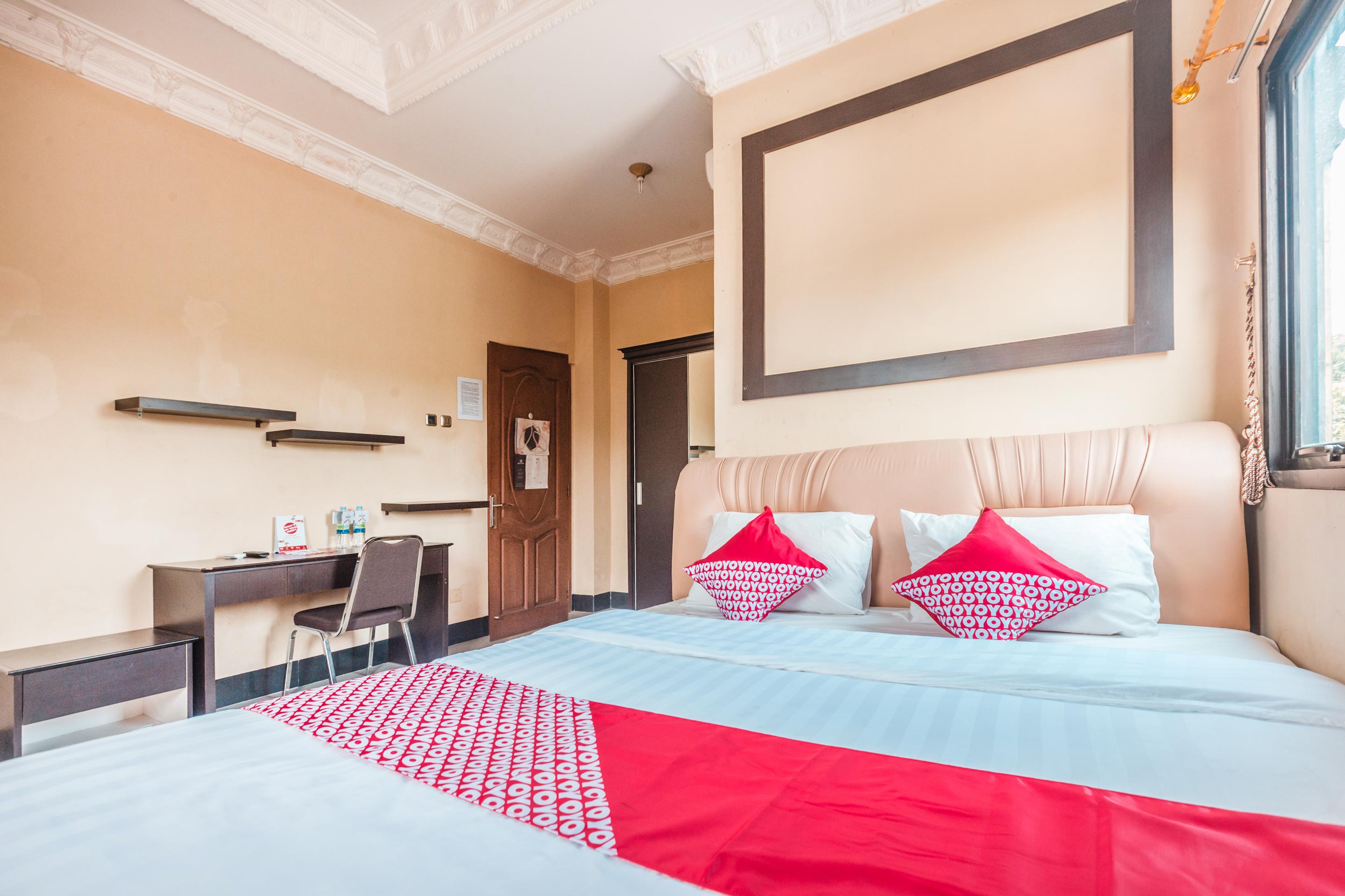 Super Oyo 1640 Fallinda Hotel Bogor Luaran gambar