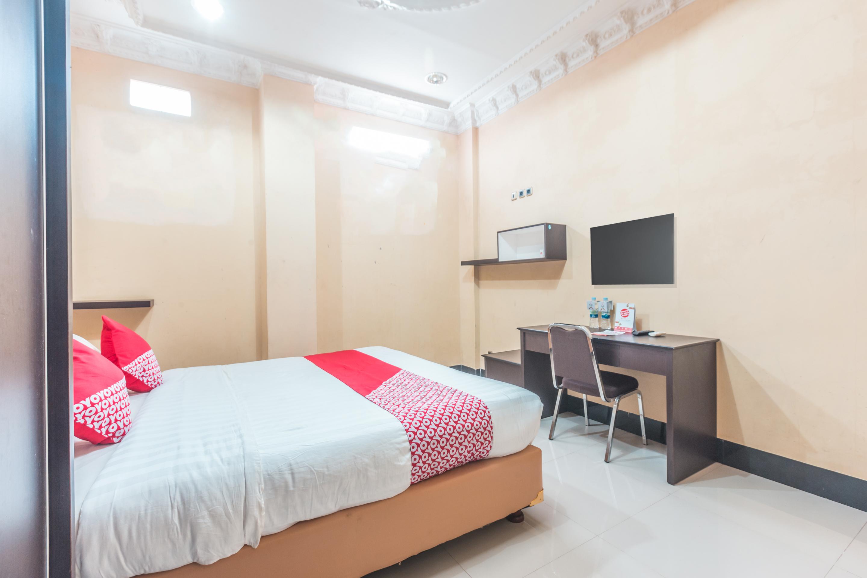Super Oyo 1640 Fallinda Hotel Bogor Luaran gambar