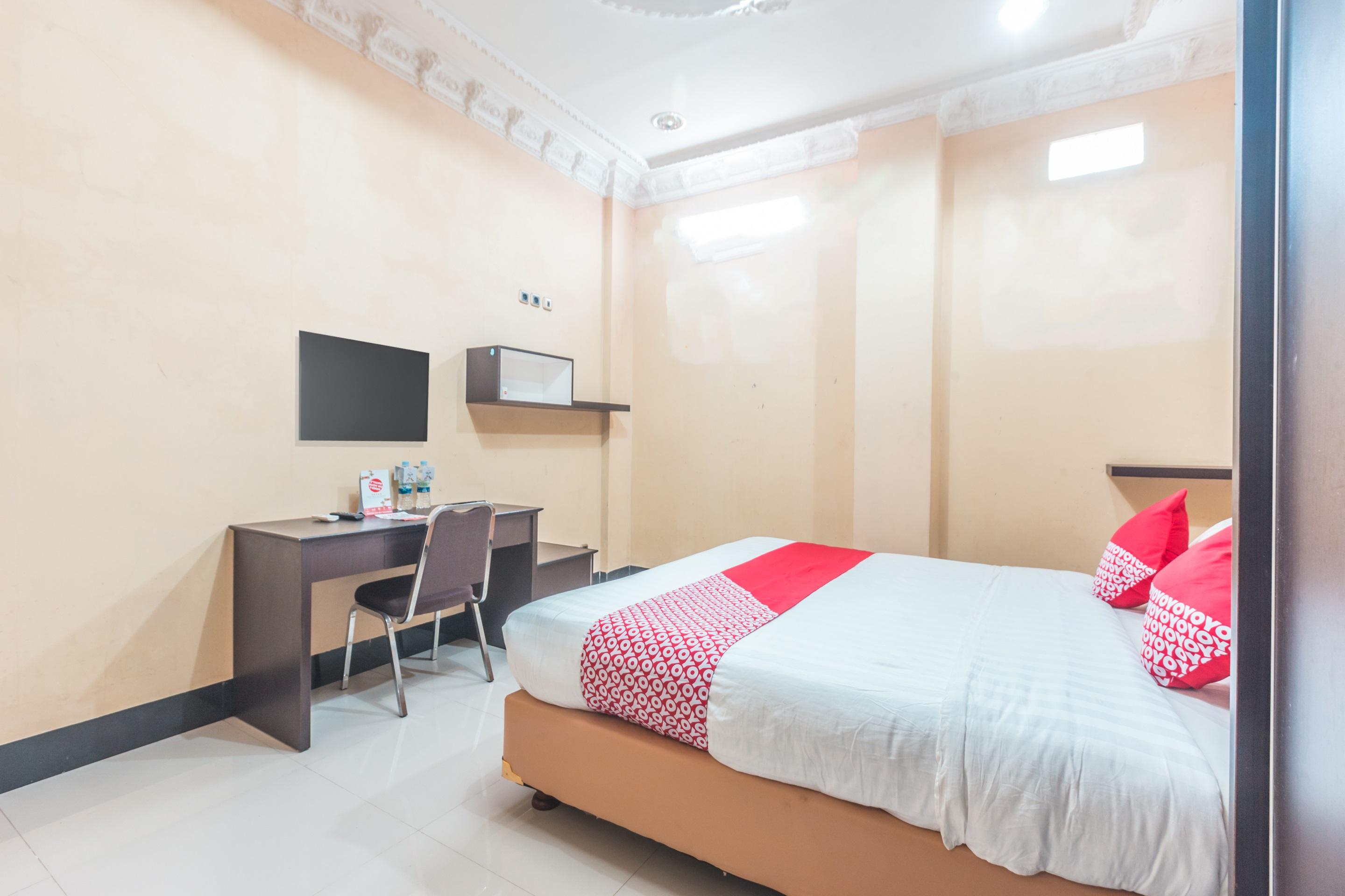 Super Oyo 1640 Fallinda Hotel Bogor Luaran gambar