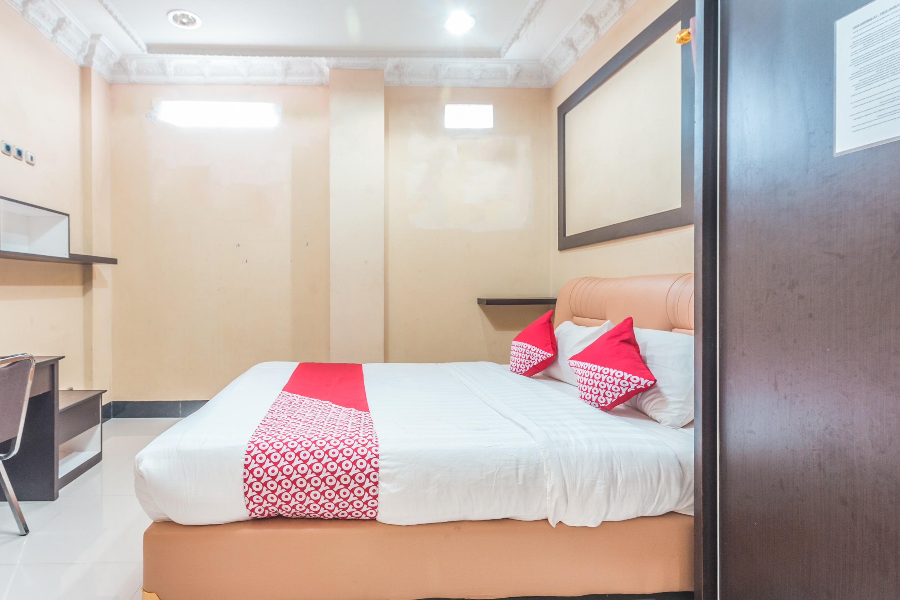 Super Oyo 1640 Fallinda Hotel Bogor Luaran gambar